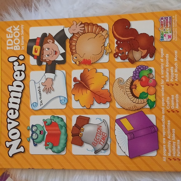 3 Fall Autumn Themed Idea Books Set For Teaching - Picture 9 of 13
